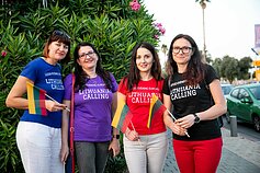 „Eurovizijos“ gerbėjai renkasi į Tel Avivo parodų centrą 