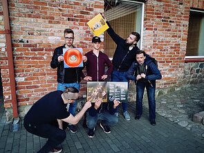„Antikvariniai Kašpirovskio dantys“ perleido savo plokštelę