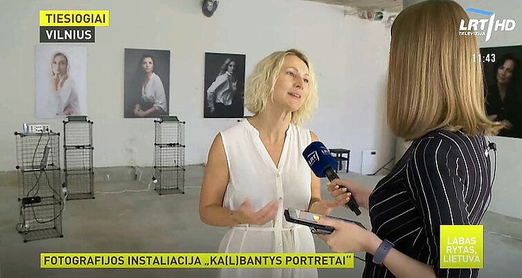 „Labas rytas, Lietuva!“ II dalis. Savaitgaliui praturtinti – Žanetos Paunksnės paroda „Ka(l)bantys portretai“ „Labas rytas, Lietuva!“ II dalis. Savaitgaliui praturtinti – Žanetos Paunksnės paroda „Ka(l)bantys portretai“