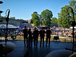 Estijoje koncertavusi Jurga gavo progą pabendrauti su K. Melua, kurios dainų yra atlikusi.
