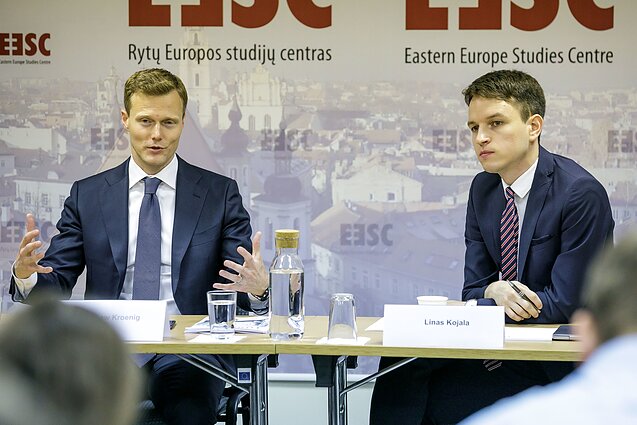 Matthew Kroenigas ir Linas Kojala