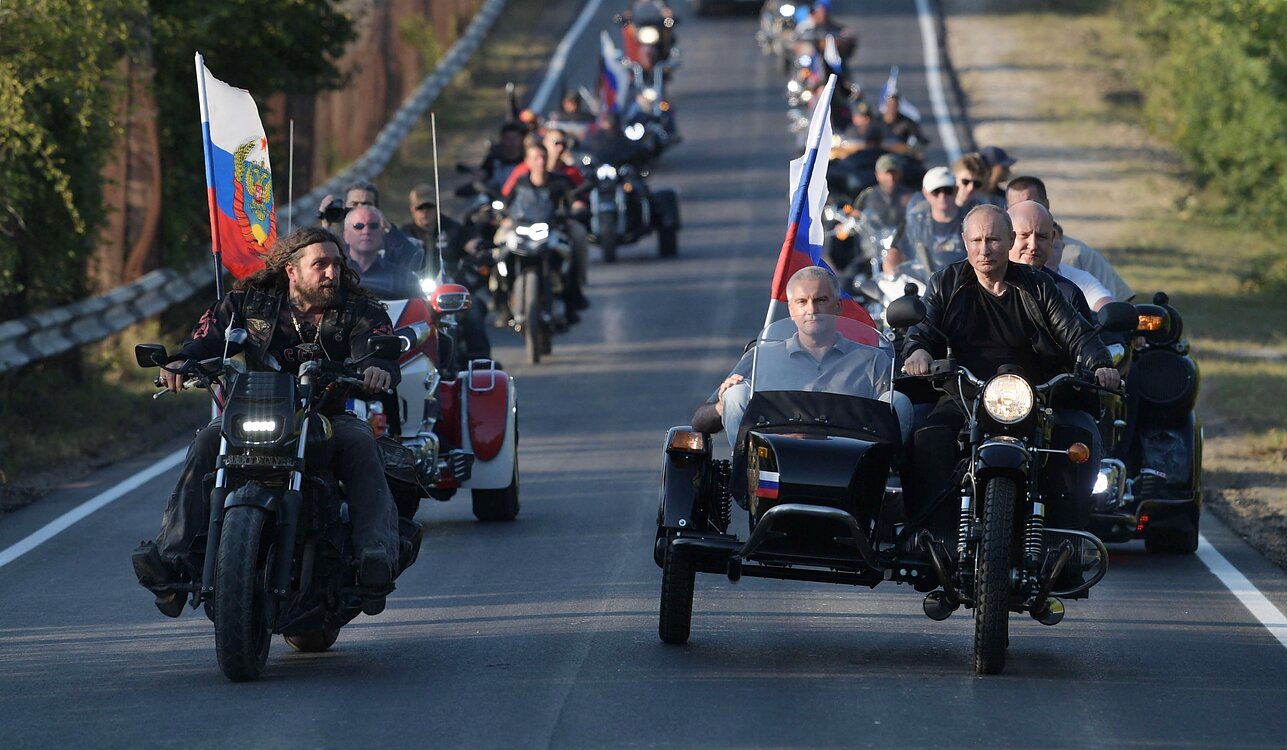 Vladimiras Putinas lankosi Kryme