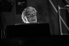 „Ten Walls“ ir Lietuvos valstybinio simfoninio orkestro unikalus koncertas „Symphony“  koncerto akimirkos