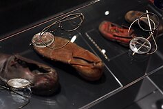 Aušvico koncentracijos stovyklos kaliniams priklausę daiktai Aušvico koncentracijos stovyklos kaliniams priklausę daiktai