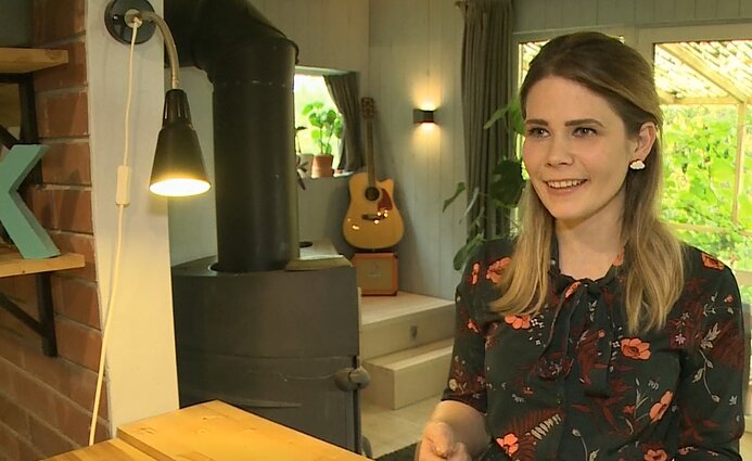 Į užmiestį gyventi persikėlusi Ona