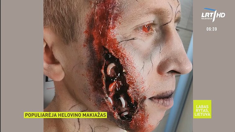 Helovino makiažams – išskirtiniai norai: moterys nori atrodyti ir gražiai, ir gąsdinančiai, o vyrai ryžtasi prisiklijuoti net gyvas kirmėles