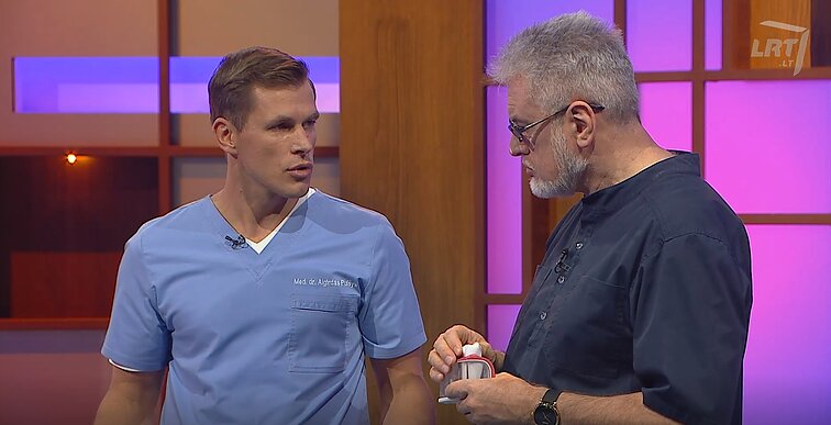 Klauskite daktaro. Kas antras lietuvis neturi bent vieno danties: kaip neišleisti krūvos pinigų dantų tvarkymui?