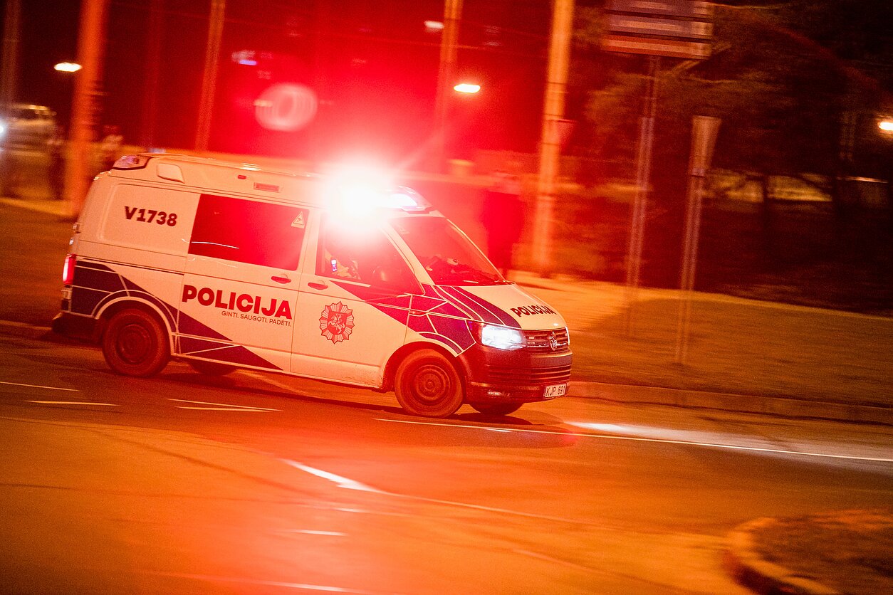 Policija