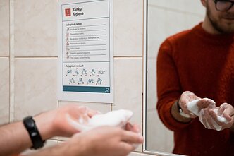 Higiena. Dezinfekcija. Rankų plovimas. Koronavirusas.