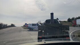 Gynybos paramos fondo savanoriai Kalvarijų pasienio poste vairuotojus vaišina koše
