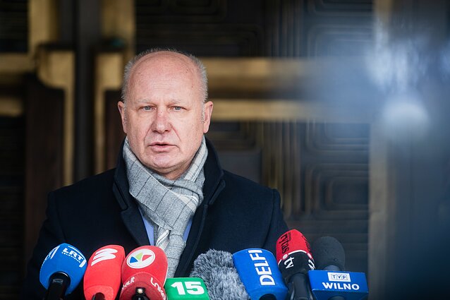 Valdžia žada neriboti koronaviruso tyrimų: galės būti tiek, kiek norės medikai