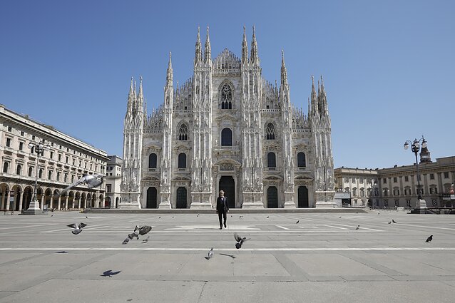 Andrea Bocelli surengė koncertą tuščioje Milano Duomo katedroje Andrea Bocelli surengė koncertą tuščioje Milano Duomo katedroje