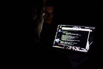 Programišiai; kibernetinis saugumas