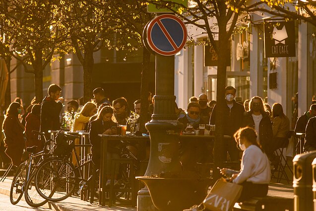 Veiklą Vilniuje atnaujino lauko kavinės 