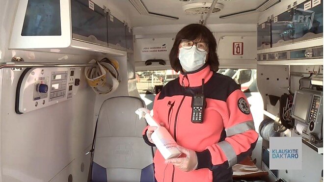 Kaip nuo COVID-19 apsisaugo greitosios pagalbos medikai? Patarimai, kurie padės apsaugoti ne tik save, bet ir visą šeimą