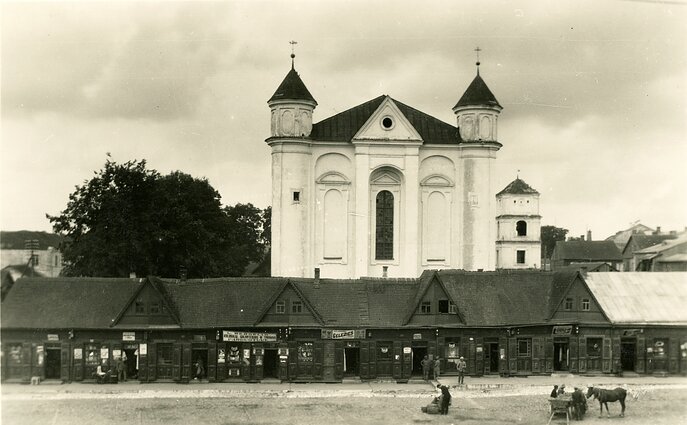 Krautuvės Vilniaus aikštėje (Didžiojoje rinkoje) tarpukariu