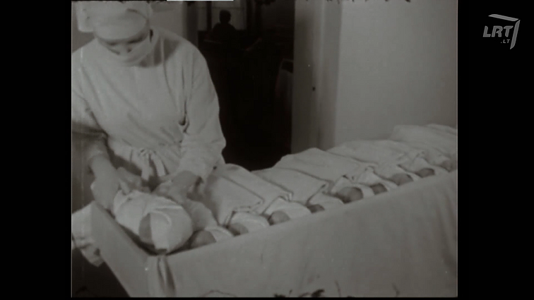 „(Pra)Rasta karta“. Vaikystė