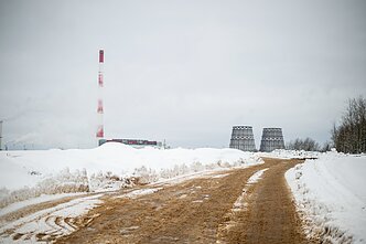 Vilniaus erdvėse sukastas sniegas vežamas į sąvartyną prie Gariūnų Vilniaus erdvėse sukastas sniegas vežamas į sąvartyną prie Gariūnų