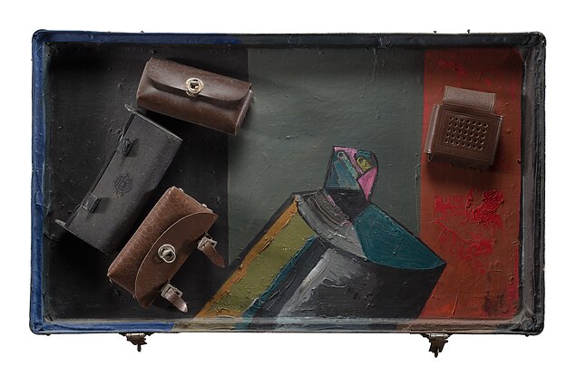 Vincas Kisarauskas, „Lagamino dangčio hiperbolė“. 1981. Kartonas, aliejus, montažas. LNDM