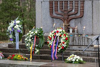 Panerių memoriale pagerbtos Holokausto aukos