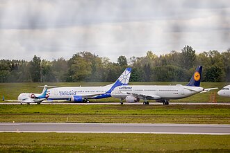 Lėktuvai. Asociatyvi