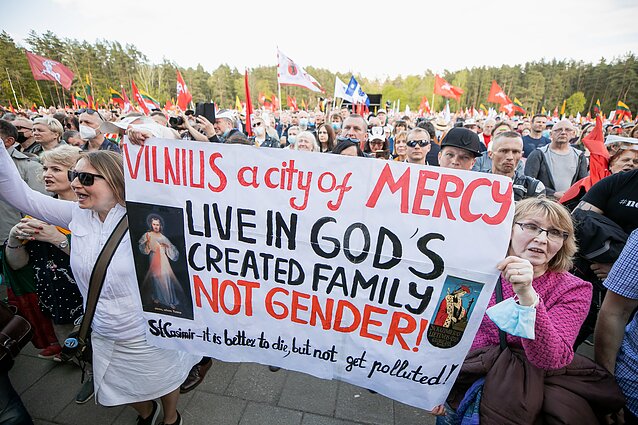 „Didysis šeimos gynimo maršas“