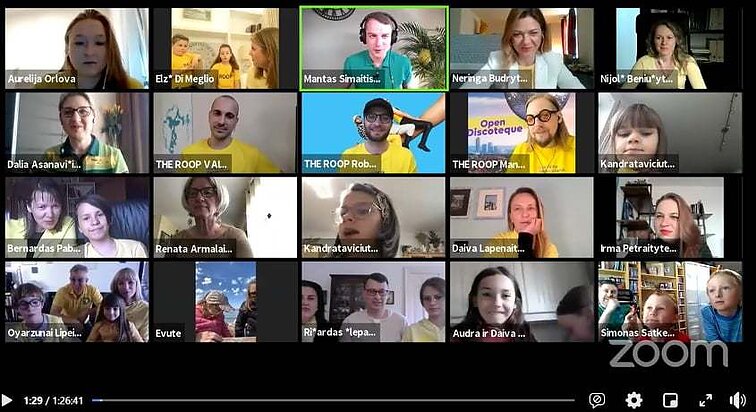 Italijos lietuvių virtualus susitikimas su „The Roop“