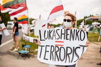 Baltarusijos aktyvistai Lietuvoje surengė protestą, kurio tikslas – užblokuoti judėjimą į Baltarusiją ir iš jos per Medininkų pasienio punktą