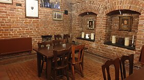 „Čičinsko“ užeiga, kurioje gaminamas legendinis „Čičinsko“ kepsnys „Čičinsko“ užeiga, kurioje gaminamas legendinis „Čičinsko“ kepsnys