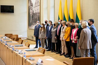 Parlamentinių partijų atstovai pasirašė susitarimą dėl švietimo (papildytas)