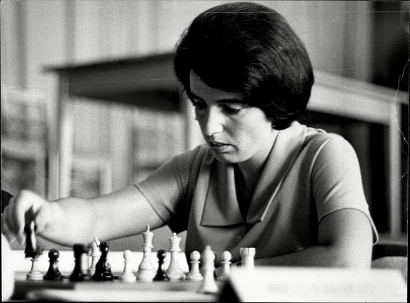 Nona Gaprindašvili