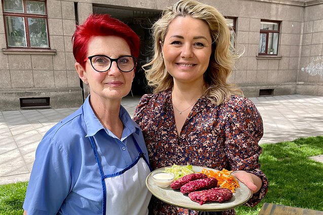„Beatos virtuvėje“ – burokėlių kotletukai