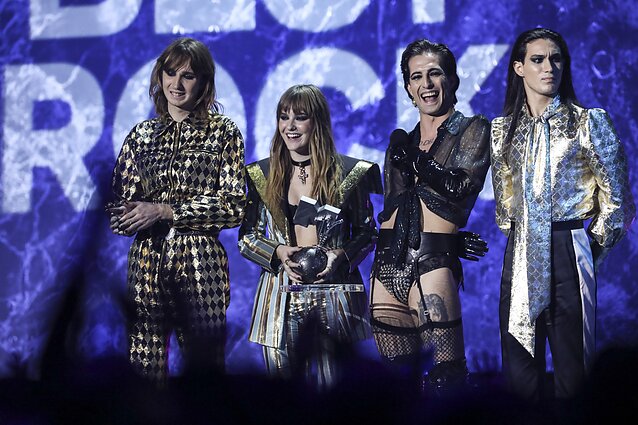 „Eurovizijos“ laimėtojai „Måneskin“ MTV Europos muzikos apdovanojimuose pripažinti geriausia roko grupe