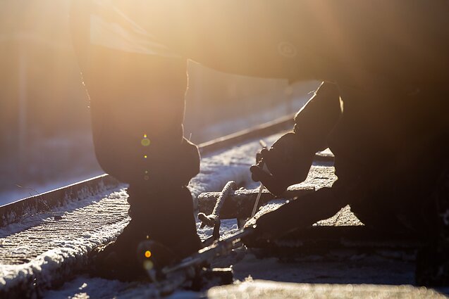 Stasylų geležinkelio pasienio kontroles punkte tikrinami „Belaruskalij“ vagonai