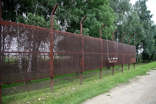 Holokausto aukų kapavietė Daukšių kaime. 2021 metai Holokausto aukų kapavietė Daukšių kaime. 2021 metai