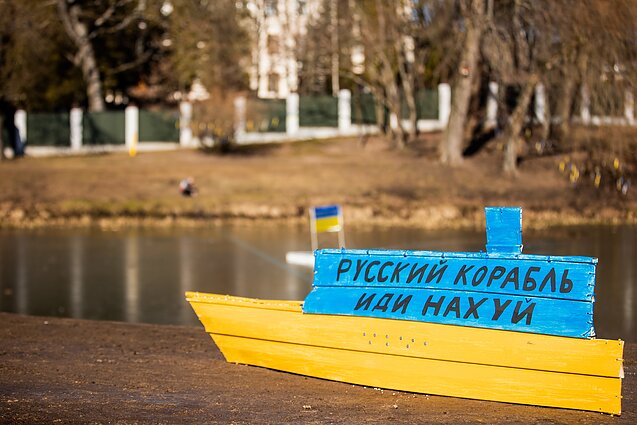 Protestas „Laisvė šviečia“ prie Rusijos ambasados Vilniuje