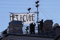 Protestai Rusijos miestuose prieš Maskvos vykdomą karą