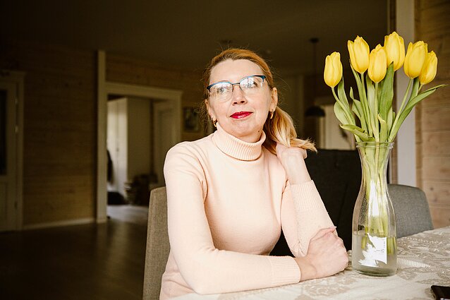 Lietuvoje saugų prieglobstį suradusi T. Lyutaya netrukus vėl mokys vaikus – jai duris atvėrė į Vilnių persikrausčiusi Charkivo mokykla. Lietuvoje saugų prieglobstį suradusi T. Lyutaya netrukus vėl mokys vaikus – jai duris atvėrė į Vilnių persikrausčiusi Charkivo mokykla.