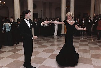Johnas Travolta ir princesė Diana Johnas Travolta ir princesė Diana