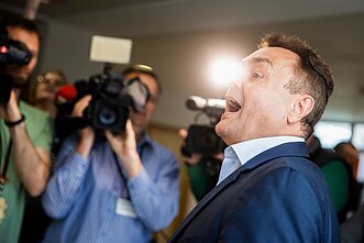 Seime pritarus Civilinės sąjungos įstatymo projektui, Petras Gražulis užsipuolė LGBT bendruomenės atstovus