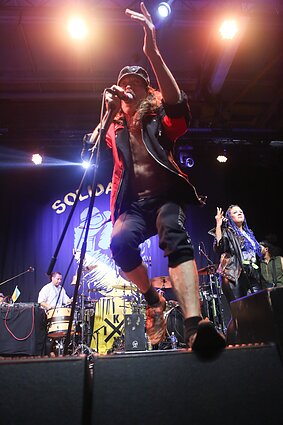 „Gogol Bordello“ koncerto akimirka