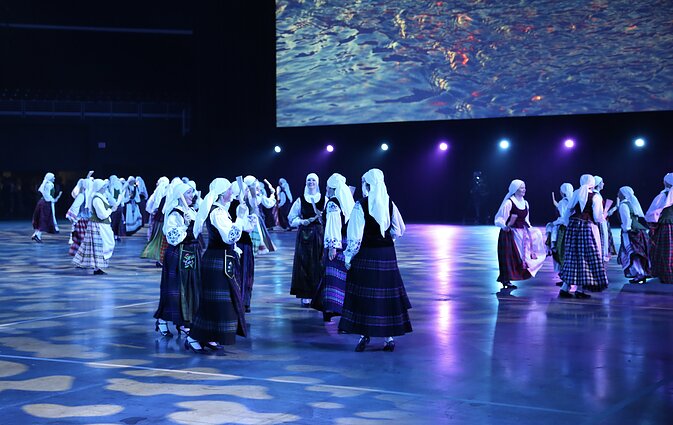 Šiaurės Amerikos lietuvių 16-osios tautinių šokių šventės Filadelfijoje akimirka