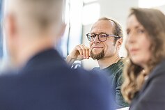 Marius Burokas. Diskusija „Rašytojo vaidmuo karo akivaizdoje“. Marius Burokas. Diskusija „Rašytojo vaidmuo karo akivaizdoje“.