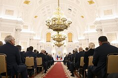 Vladimiras Putinas skelbia 4  Ukrainos regionų aneksiją