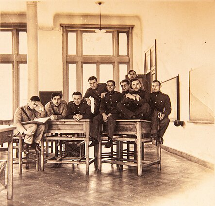 Belgijos karo mokykloje. Juozas Vitkus – penktas iš kairės. 1929–1934 m.