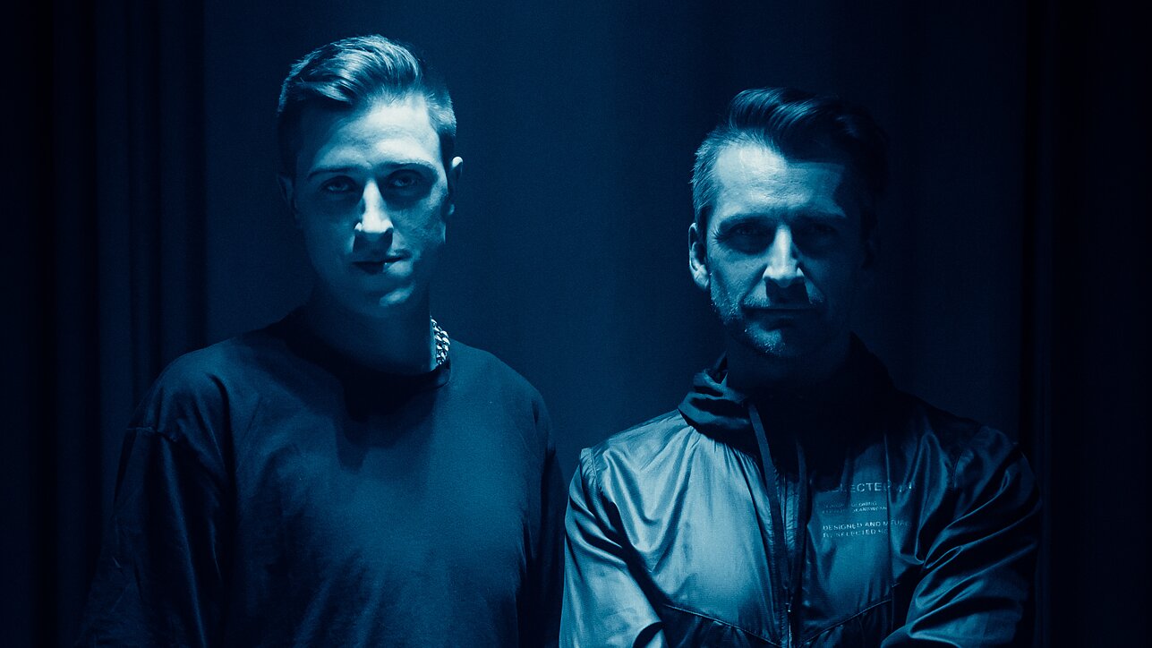 Bäsello ir Alanas Chošnau