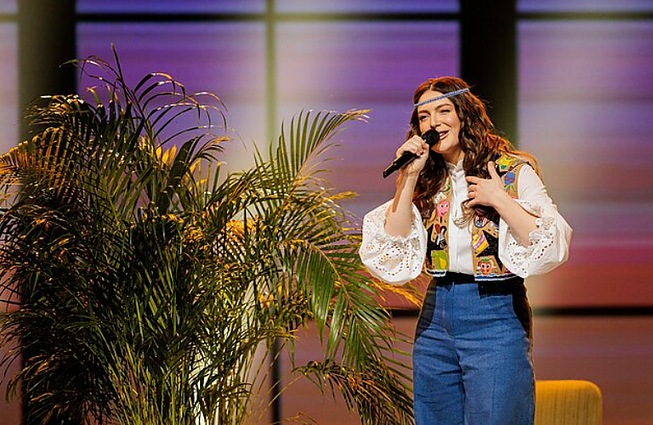 Eurovizija 2023. Finalas. Moon Bee – „Rumor“