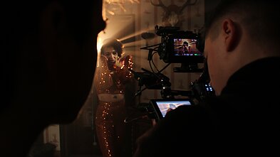 Nombeko Augustės klipo filmavimo akimirka Nombeko Augustės klipo filmavimo akimirka
