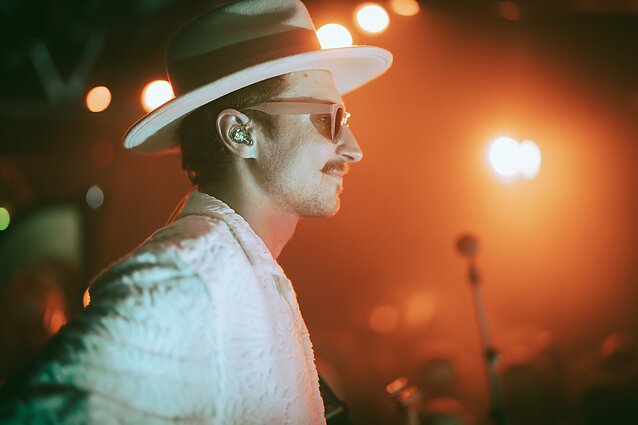 „Baltasis Kiras“