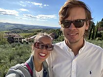 Aistė Šuliokaitė su draugu Nedu Abariu Aistė Šuliokaitė su draugu Nedu Abariu